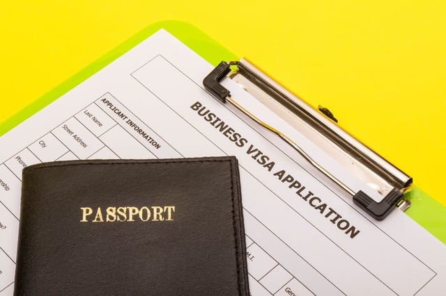 Solicitud de visa de negocios con pasaporte