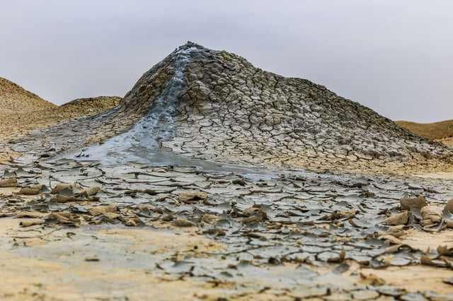 Volcanes de lodo en Gobust&aacute;n, Azerbaiy&aacute;n