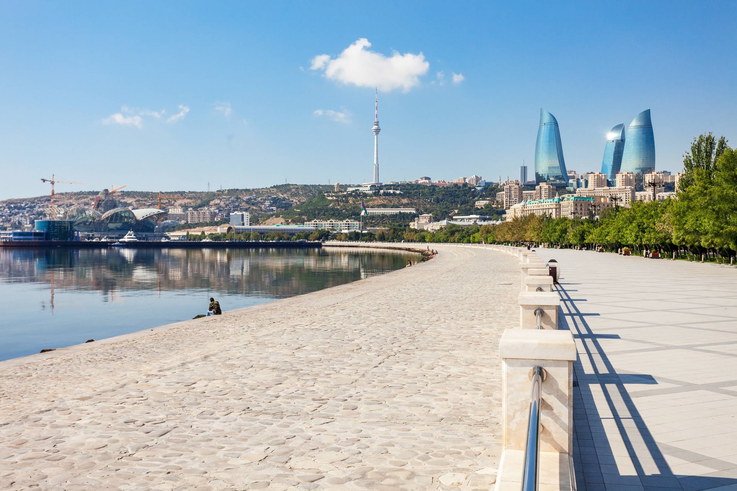 Baku Boulevard am Kaspischen Meer, Baku ist die Hauptstadt und größte Stadt von Aserbaidschan
